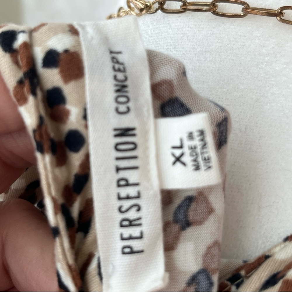 Perception Concept Size Extra Large Blouse. - image 8